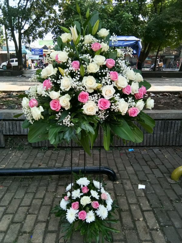 Standing Flowers 012